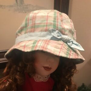 Oshkosh Baby Plaid Bow bucket hat